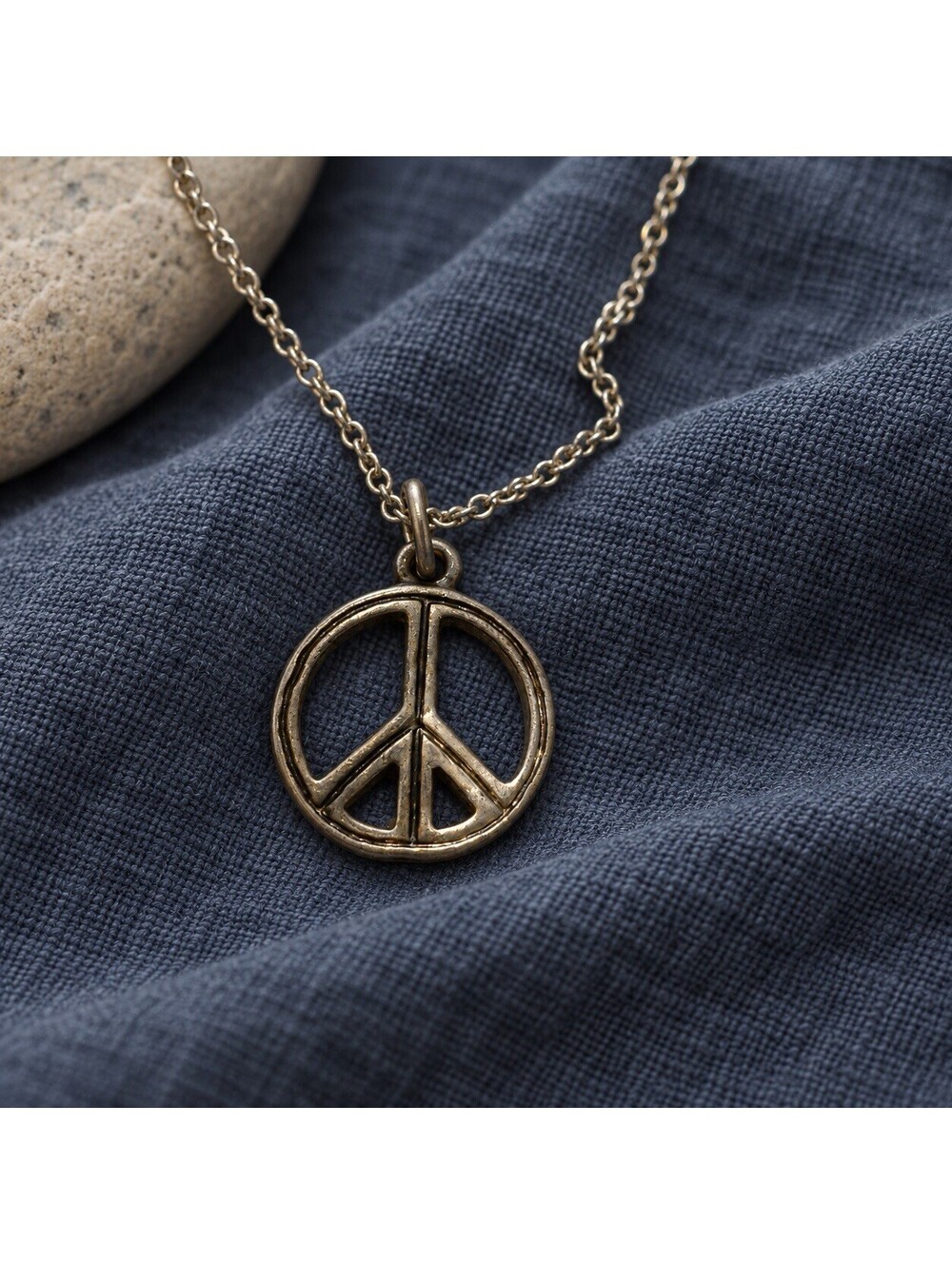 Delicate Silver-Tone Peace Sign Pendant Necklace – Thin Chain